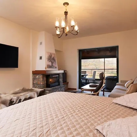 シャレー Voras 180° View パライオス・アギオス・アタナシオス