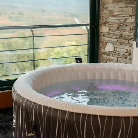 Chalet Voras 180° View